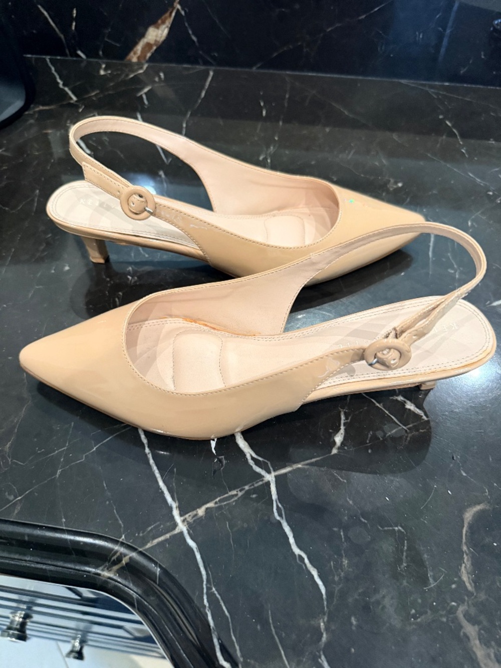 Kelly & Katie patent slingback kitten heel 9.5